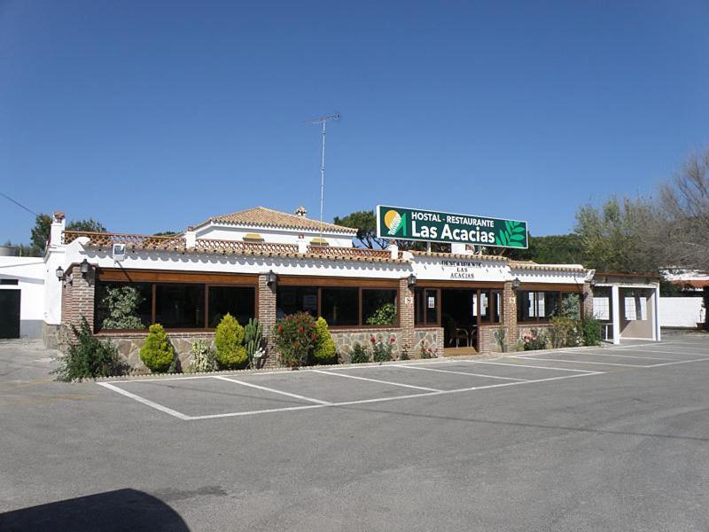 Hostal Las Acacias Лос Канос де Мека Екстериор снимка